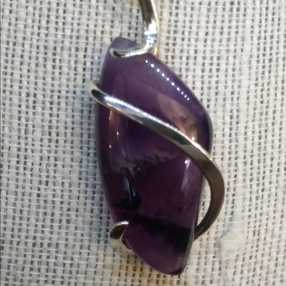 Amethyst pendant - Picture 2 of 3